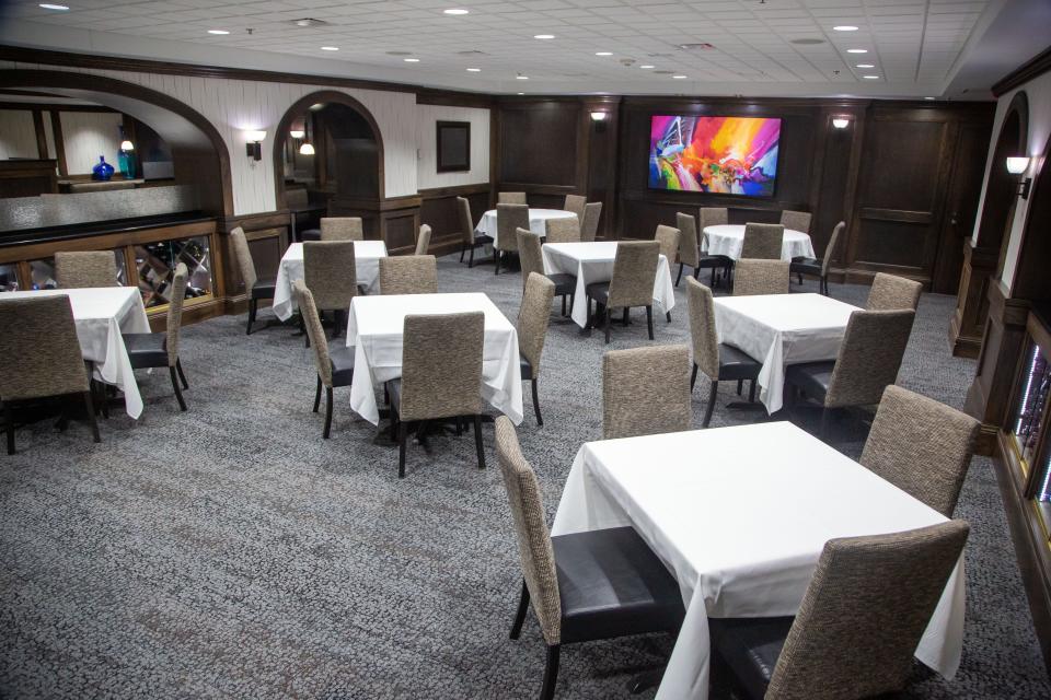 AJ's Steakhouse at Prairie Meadows offers Thanksgiving dinner this year.