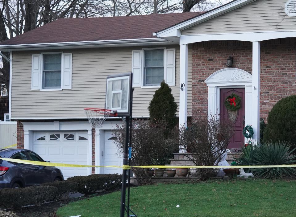 Clarkstown Police cordoned off the scene of an apparent murder/suicide at 10 Clydesdale Ct. in New City on Saturday,