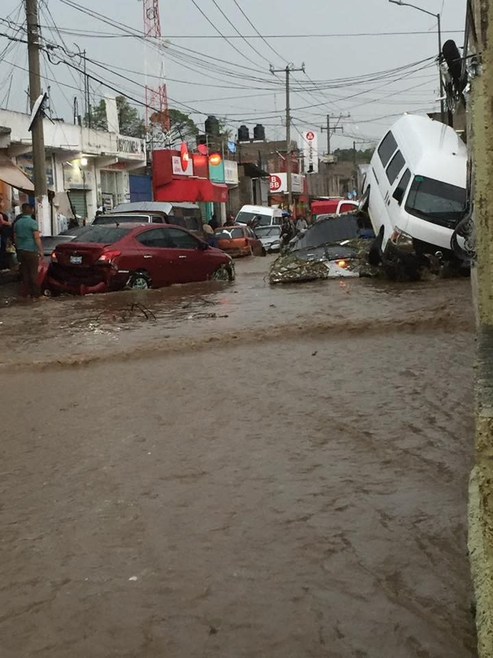 FOTOS | Lluvias dejan dos muertos en el Estado de México