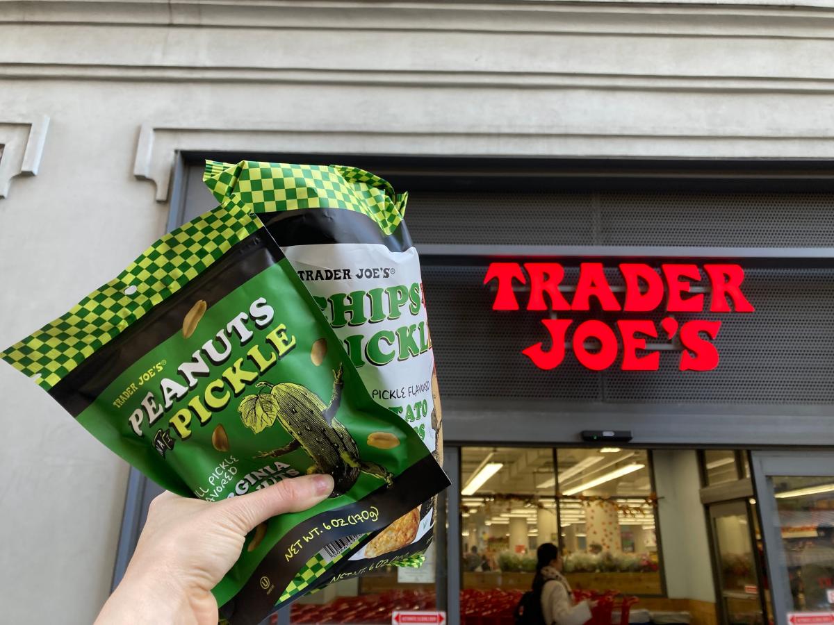 What's Good at Trader Joe's?: Trader Joe's Peanuts in a Pickle