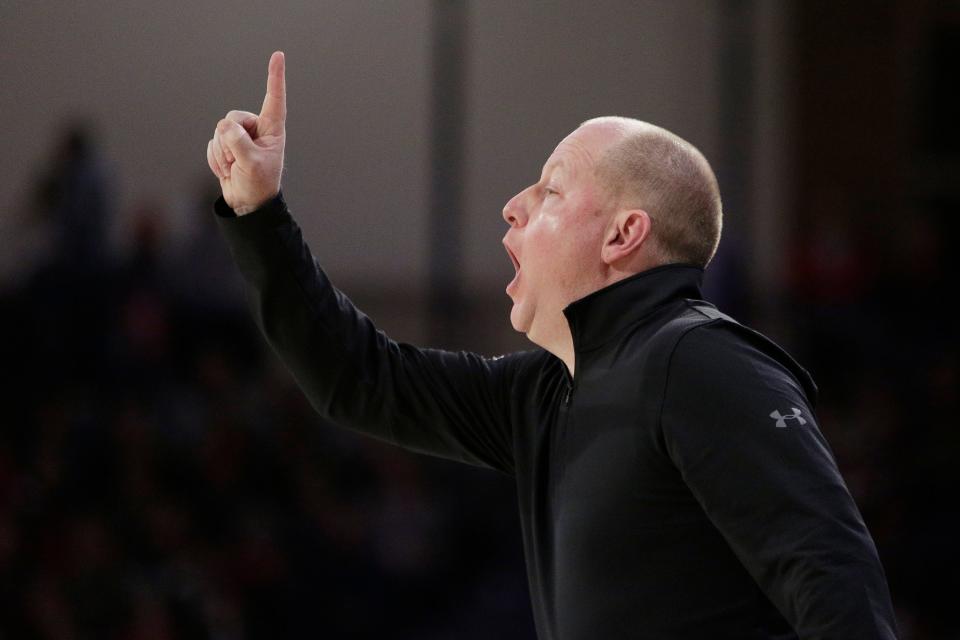 Kent State head coach Rob Senderoff directs his team during the first half of an NCAA college basketball game against Gonzaga, Monday, Dec. 5, 2022, in Spokane, Wash. (AP Photo/Young Kwak)