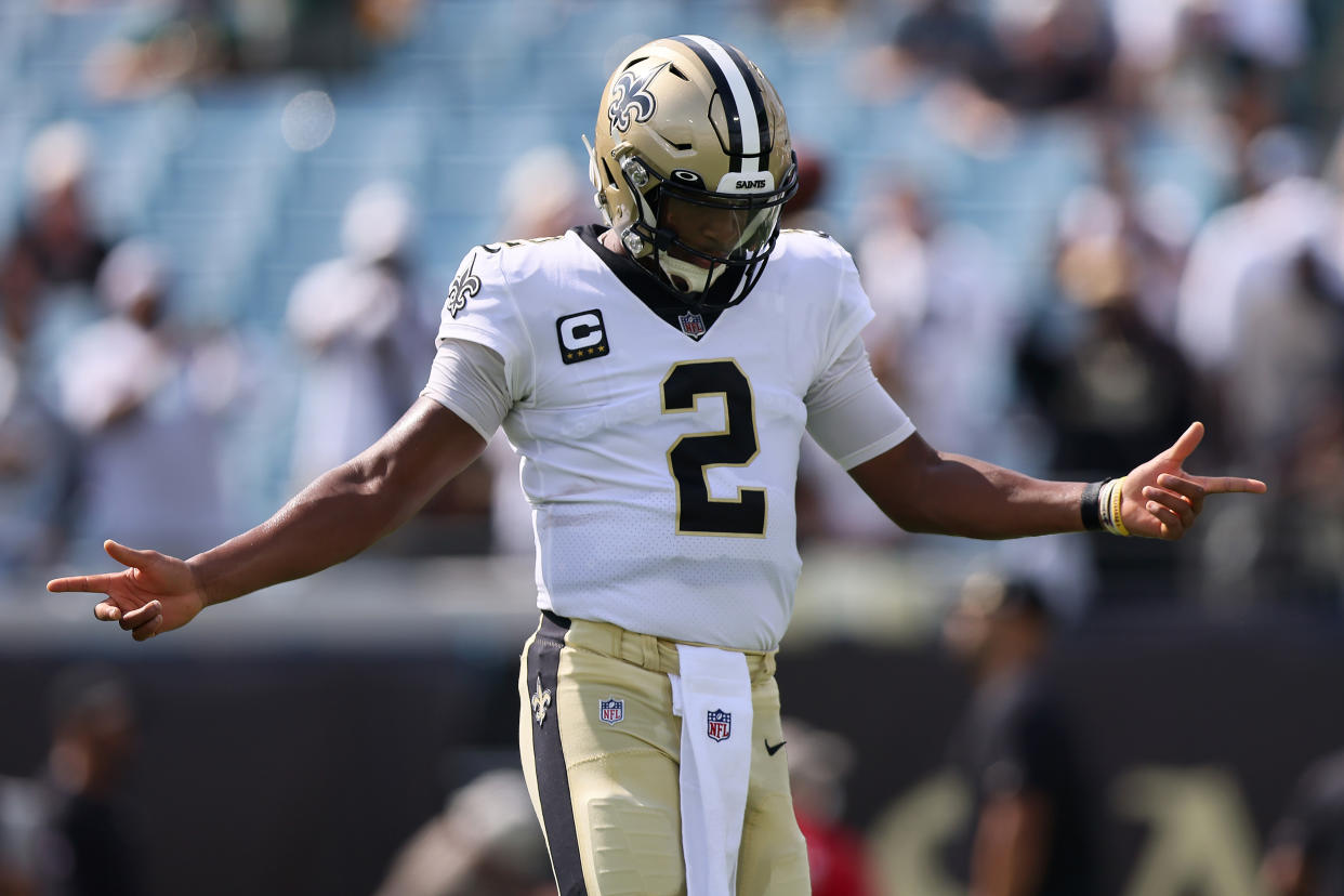 JACKSONVILLE, FLORIDA - SEPTEMBER 12: Jameis Winston #2 of the New Orleans Saints warms up prior to the game against the Green Bay Packers at TIAA Bank Field on September 12, 2021 in Jacksonville, Florida. (Photo by James Gilbert/Getty Images)