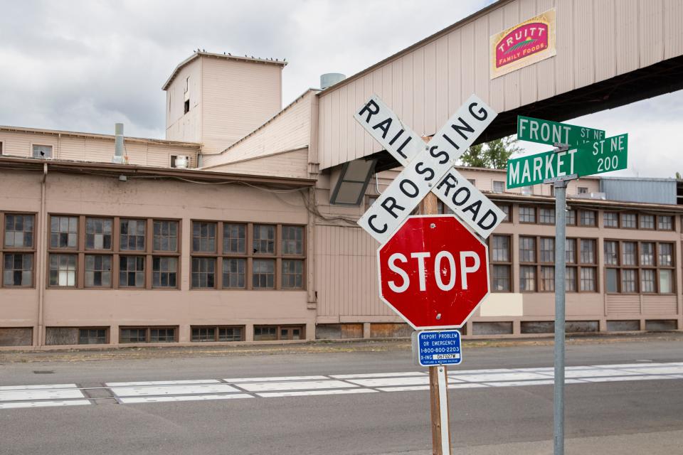 The Front Street Redevelopment Transportation Corridor Plan will work to identify improvements to Front Street and support redevelopment in the corridor.