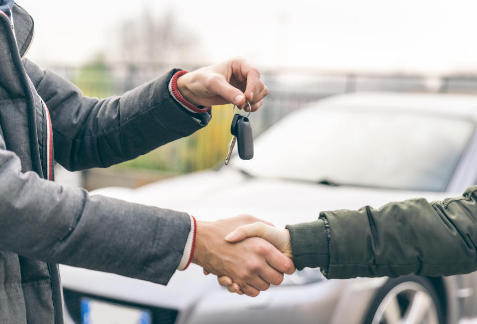 Die Schwacke-Liste kann beim Kauf oder Verkauf eines Gebrauchtwagens eine große Hilfe sein (Symbolbild: Getty Images)