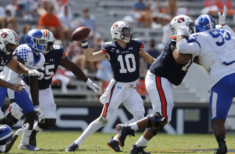 NCAA Football: Kentucky at Auburn