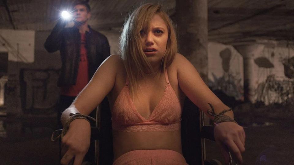 Maika Monroe in 'It Follows'