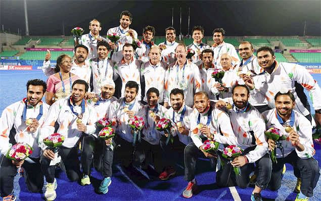 <div class="paragraphs"><p>The Indian men's hockey team with the gold medal at the 2014 Asian Games</p></div>