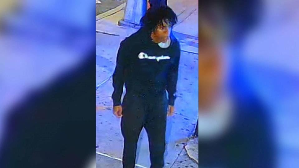 PHOTO: Police said they are seeking this suspect in connection with a fatal stabbing that occurred on Oct. 2, 2023. (NYPD)