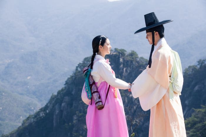 Te presentamos a los actores de Saimdang: diario de luz