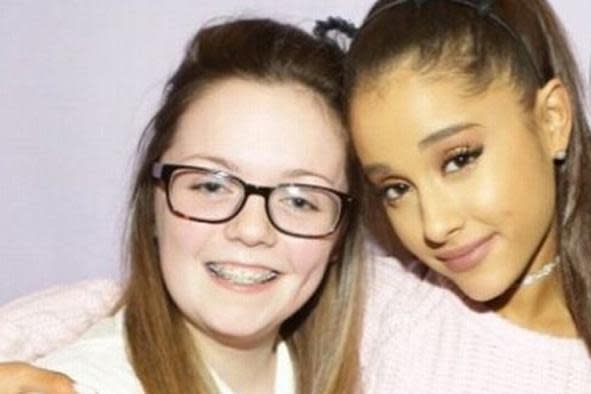 Georgina Callander with Ariana Grande (Instagram)