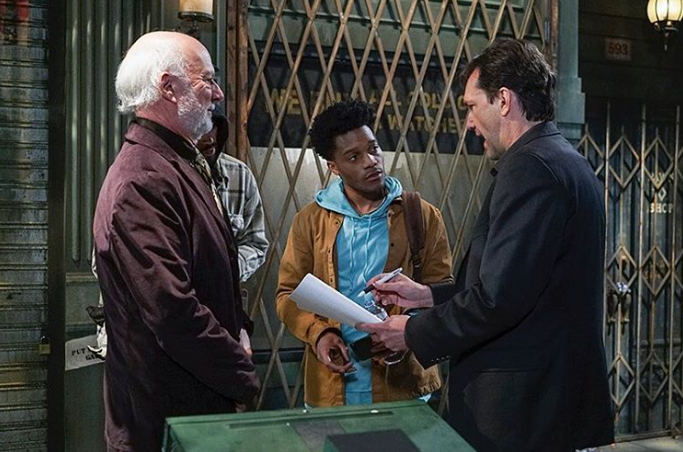 <p>#SuperiorDonuts director Jim Burrows and showrunner Bob Daily telling me where to do my taxes –@jermainefowler #BTS<br> (Photo: YahooTV via Instagram) </p>