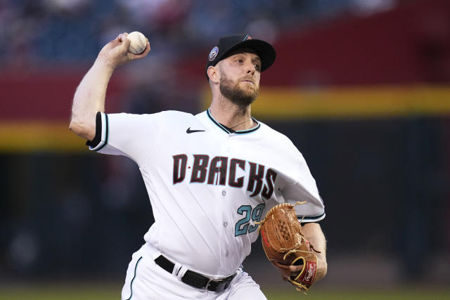 Corbin Burnes, Brewers stuff Diamondbacks