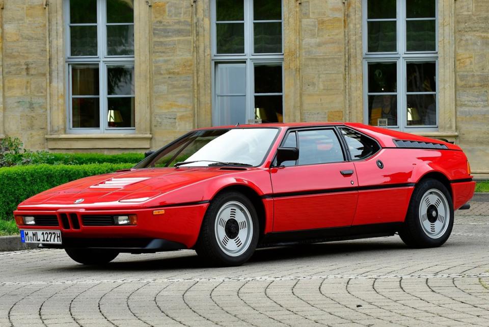 BMW-M1-1979-1.jpg