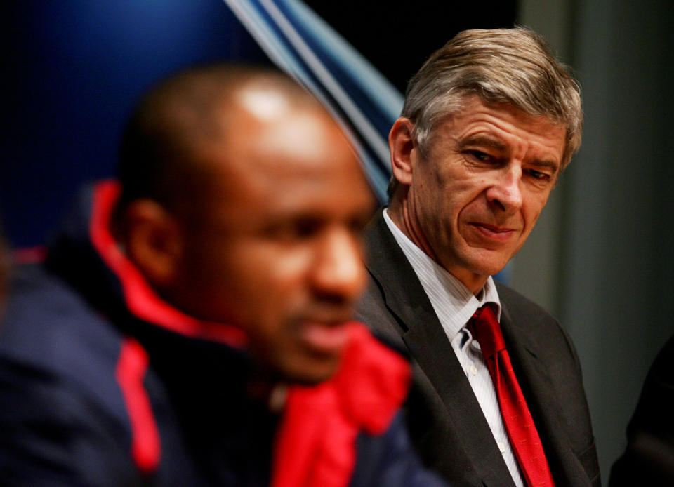 FILE PHOTO: Football – Arsenal Press Conference – Munich – February 21, 2005 Arsenal Manager Arsene Wenger and Patrick Vieira during the press conference Action Images via Reuters/Andrew Couldridge/File Photo