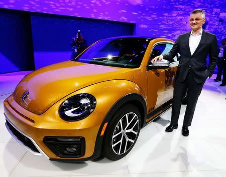 Michael Horn, President and CEO of Volkswagen America, introduces the new Beetle Dune at the LA Auto Show in Los Angeles, California, United States in a November 18, 2015 file photo. REUTERS/Lucy Nicholson/Files