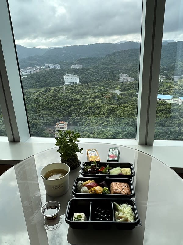 台北六福萬怡酒店｜防疫旅館初體驗