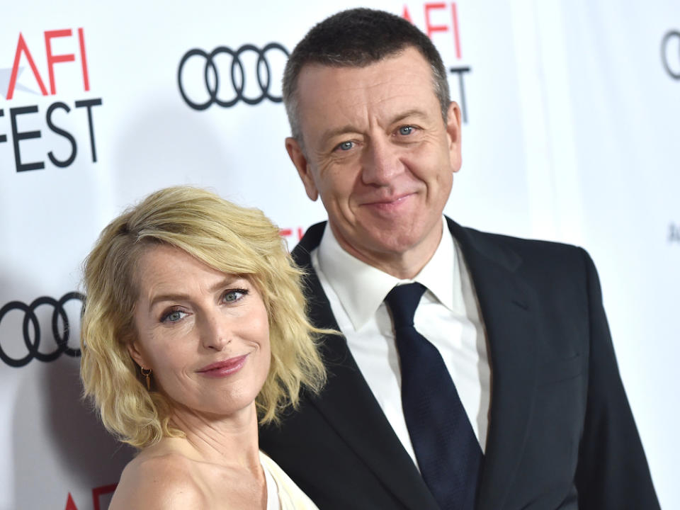 Gillian Anderson und Peter Morgan setzen auf getrennte Wohnungen (Bild: DFree/Shutterstock)