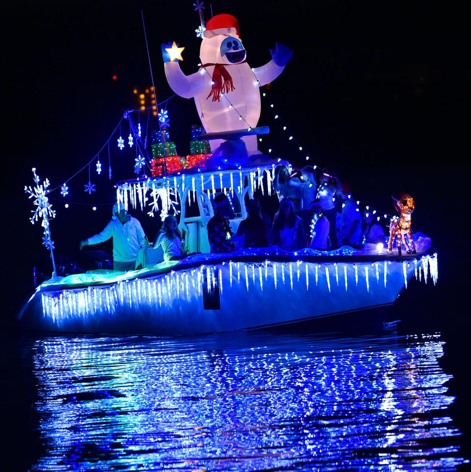 The Sarasota Holiday Boat Parade of Lights, pictured here in 2018, returns Satuday.