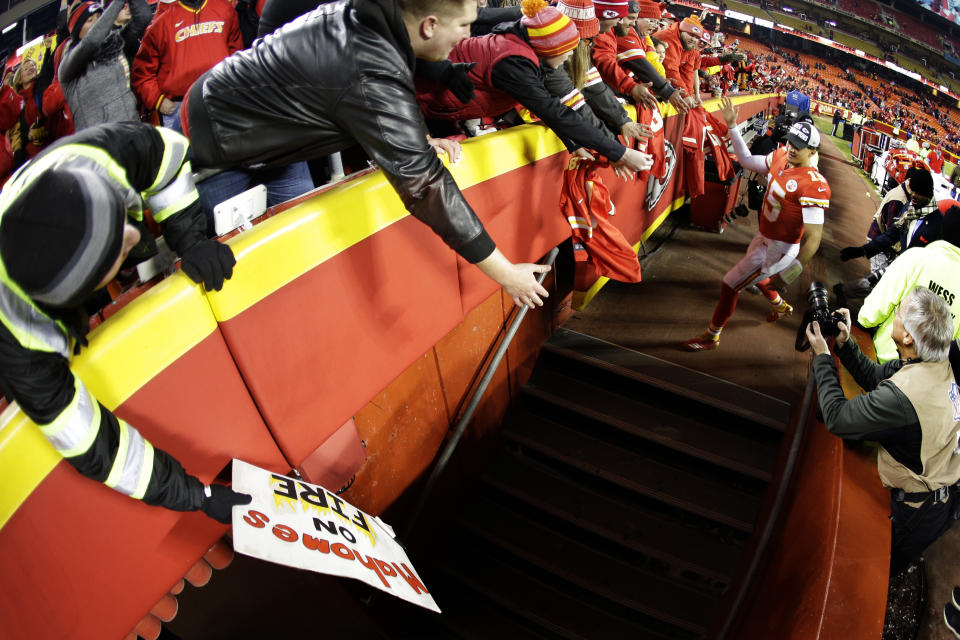 Kansas City Chiefs quarterback Patrick Mahomes (15) greets fans as he comes off the field after an NFL football game against the Oakland Raiders Sunday, Dec. 30, 2018, in Kansas City, Mo. Kansas City won 35-3. (AP Photo/Charlie Riedel)