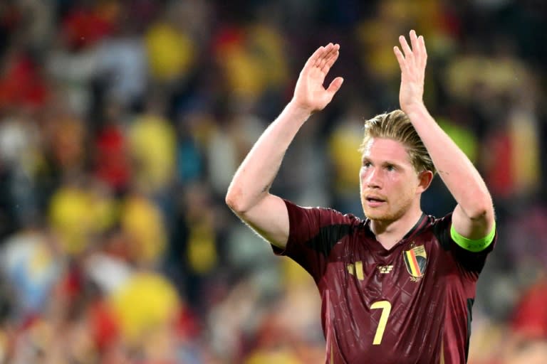 <a class="link " href="https://sports.yahoo.com/soccer/players/374587/" data-i13n="sec:content-canvas;subsec:anchor_text;elm:context_link" data-ylk="slk:Kevin De Bruyne;sec:content-canvas;subsec:anchor_text;elm:context_link;itc:0">Kevin De Bruyne</a> wrapped up the win over Romania with <a class="link " href="https://sports.yahoo.com/soccer/teams/belgium/" data-i13n="sec:content-canvas;subsec:anchor_text;elm:context_link" data-ylk="slk:Belgium;sec:content-canvas;subsec:anchor_text;elm:context_link;itc:0">Belgium</a>'s second goal (Alberto PIZZOLI)