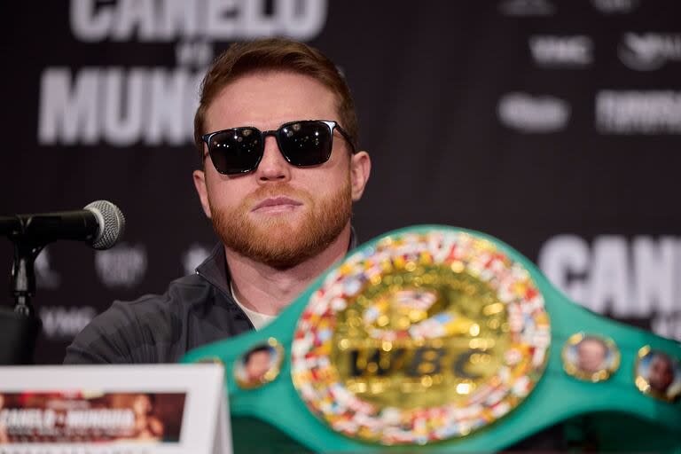 Saúl 'Canelo' Álvarez pone en juego sus cuatro cinturones de la categoría supermediano