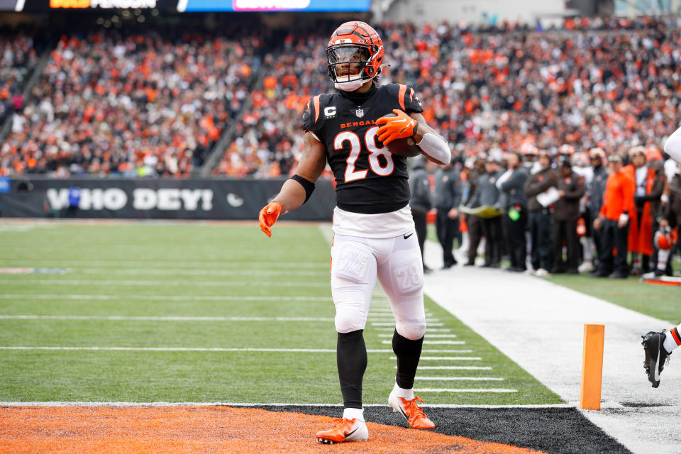 Cincinnati Bengals running back Joe Mixon (28) 