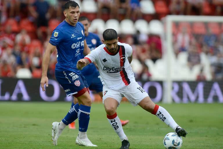 Éver Banega cumplió su sanción y puede volver a jugar en Newell's frente a Boca