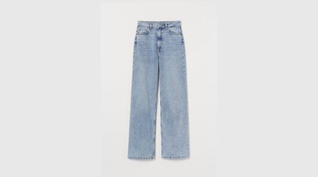 Say Goodbye to Your Skinnies—Dad Jeans Are Fall\'s Biggest Denim Trend