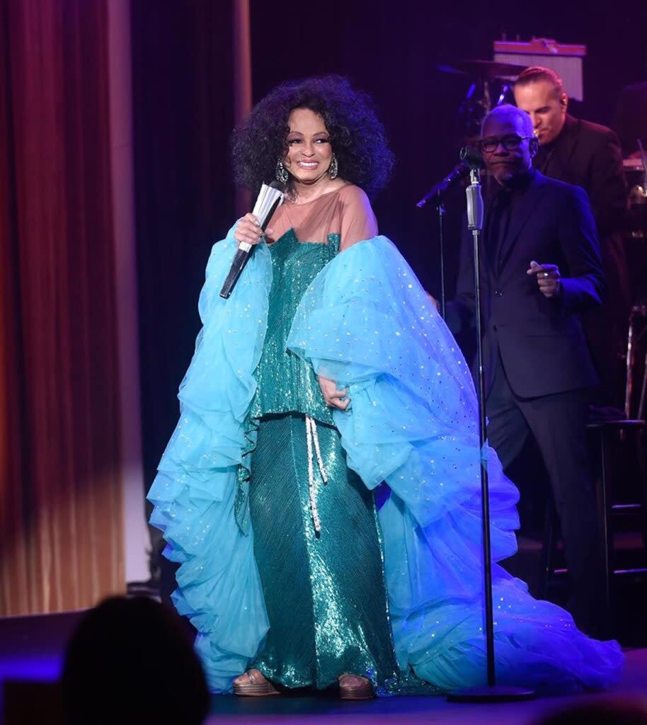 Diana Ross brought the house down during Byron Allen’s 2023 Oscar Gala at the Beverly Wilshire Hotel in Beverly Hills. (Allen Media Group/ Byron Allen)