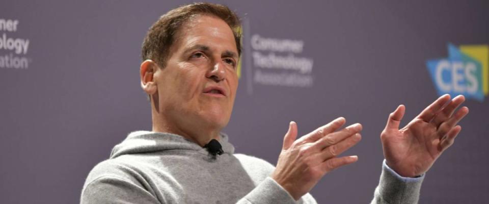 Mark Cuban speaking on stage