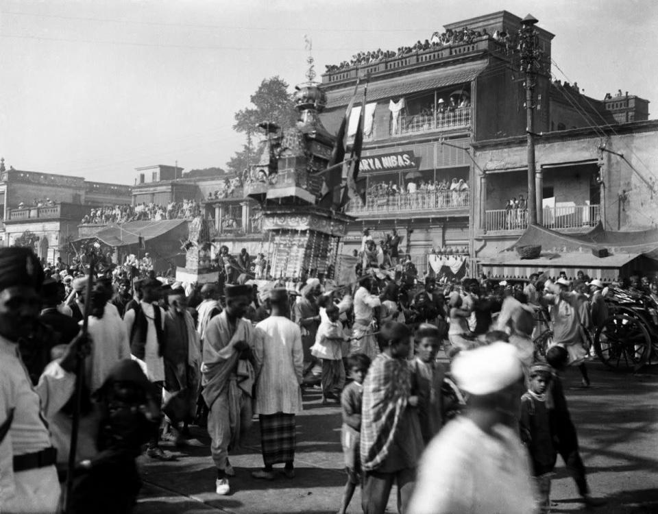 100-year-old photos of India from the British era