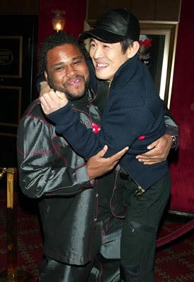 Anthony Anderson and Jet Li at the New York premiere of Warner Brothers' Cradle 2 The Grave