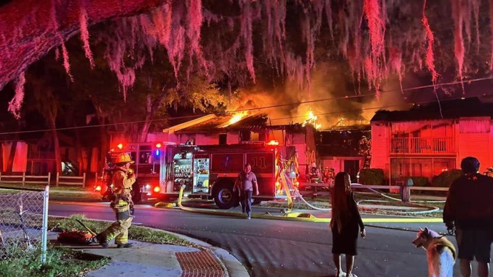 <div>A massive fire broke out at an apartment complex in Altamonte Springs, Florida, early Wednesday morning, leaving a child dead and several families displaced, officials said. (Photo via Seminole County Fire Department)</div>