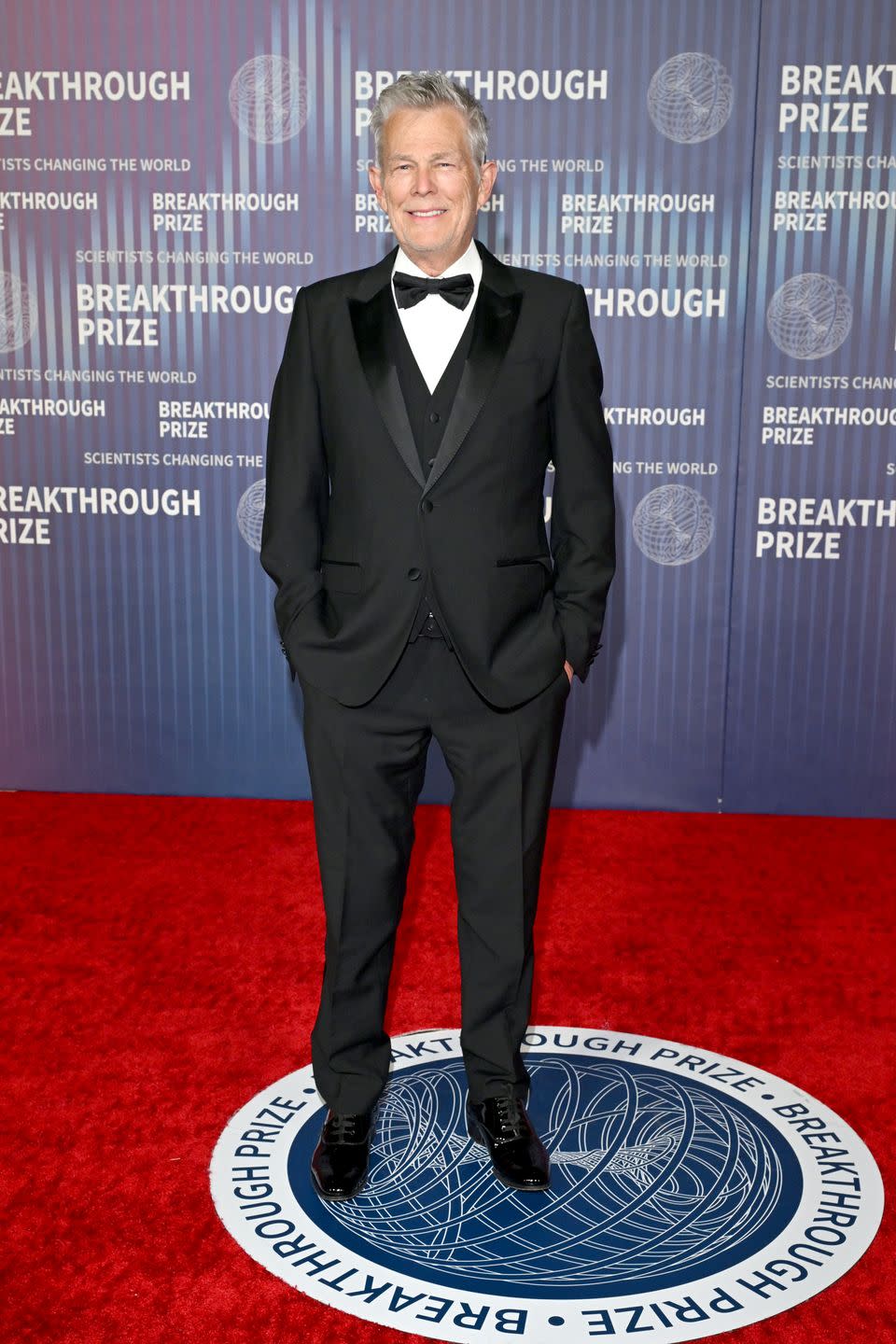 stars of hollywood honor stars of science 10th breakthrough prize ceremony red carpet