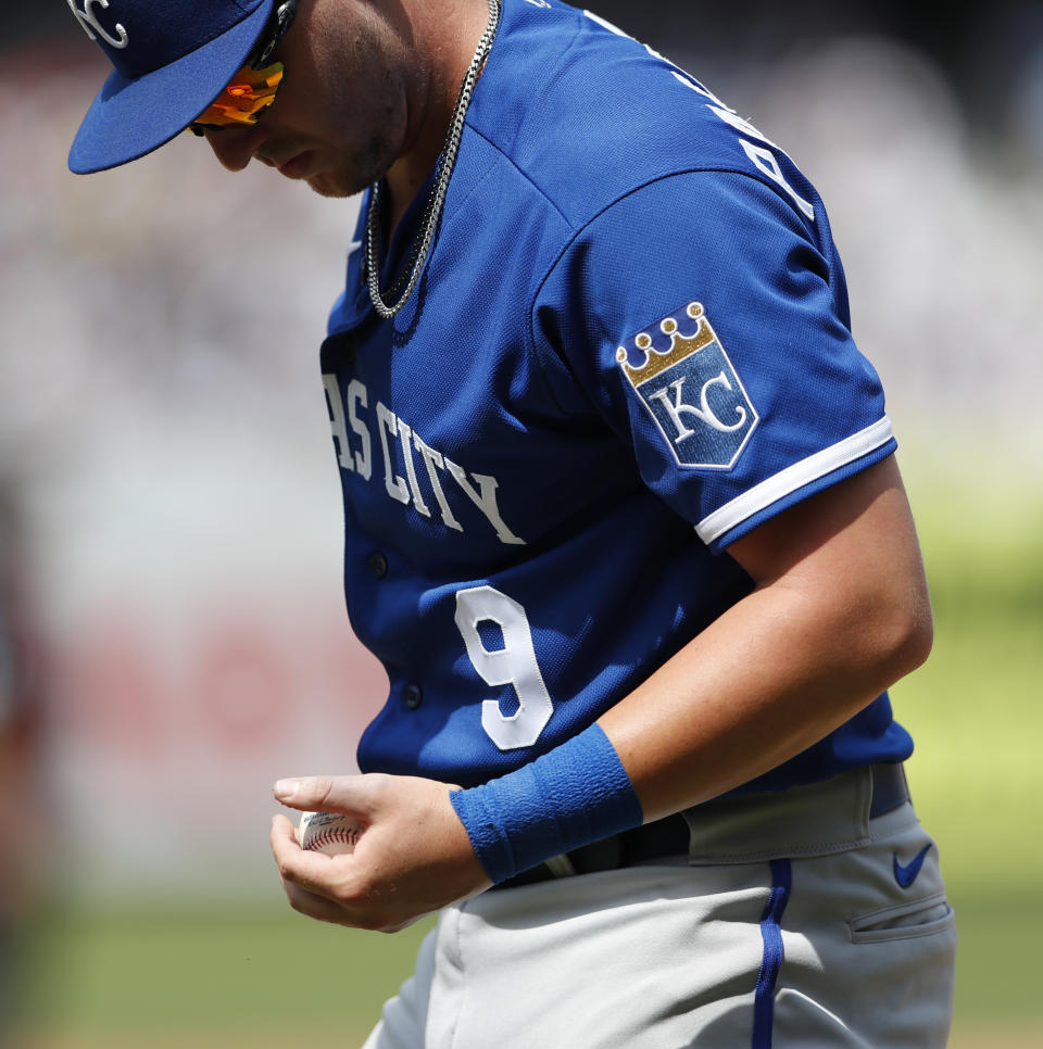 Kansas City Royals first baseman Vinnie Pasquantino (9)reacts after dropping the the ball at first base against the New York Yankees during the fourth inning of a baseball game, Sunday, July 31, 2022, in New York. (AP Photo/Noah K. Murray)