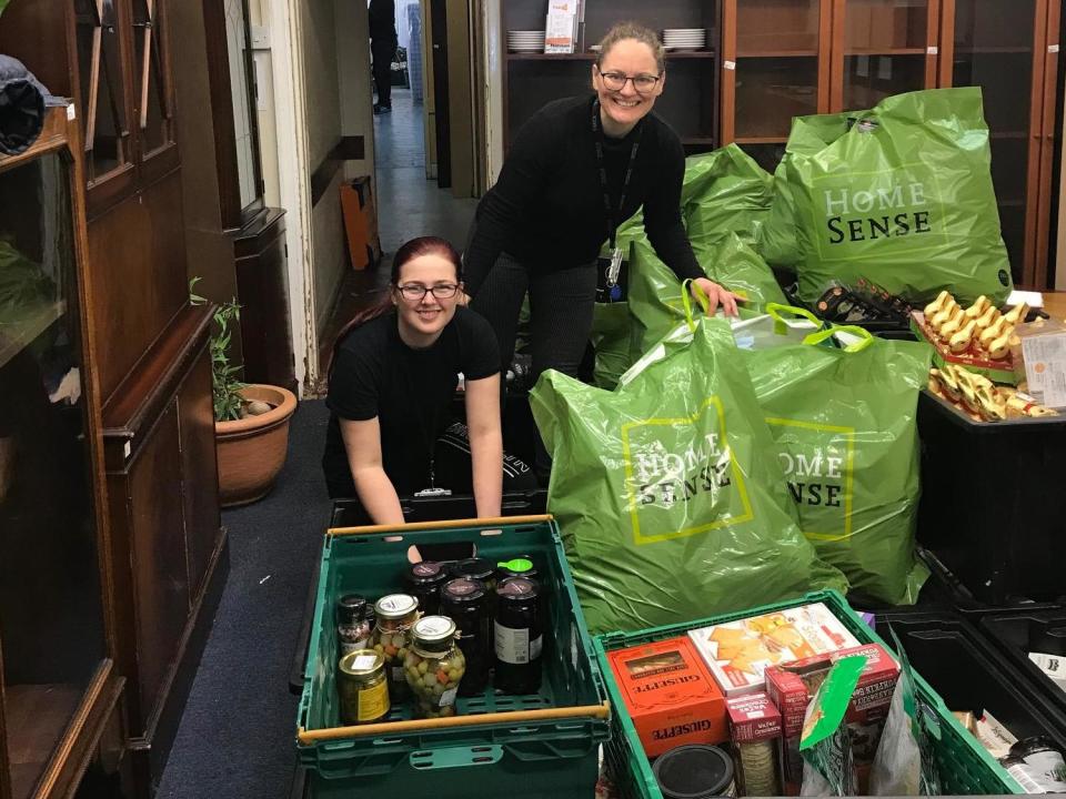 Volunteers at the Food4 project in Bedford run by YMCA Bedfordshire: Food4 / YMCA Bedfordshire