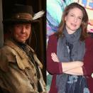 <p>————————— <br></p><p>Als Calamity Jane ist Robin Weigert in ‘Deadwood’ stärker als die meisten Männer. Die abgeklärte gute Freundin von Doc Cochran trinkt gerne und flucht, was das Zeug hält. Im wahren Leben ist Robin Weigert allerdings eine elegante Dame von Welt, die kürzlich in ‘Big Little Lies’ als Dr. Amanda Reisman zu sehen war. <br></p>