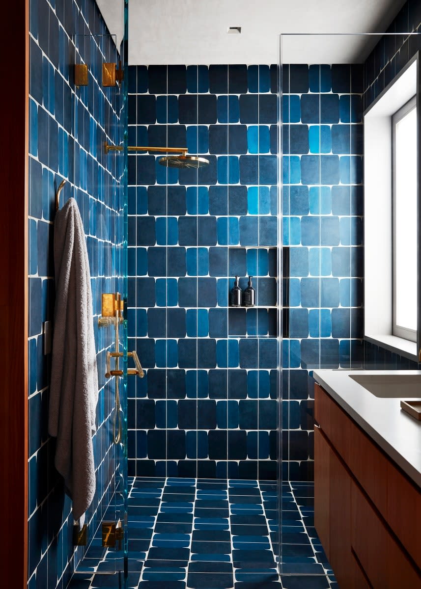 How to Light Your Bathroom: 3 Expert Tips on Choosing Fixtures and More