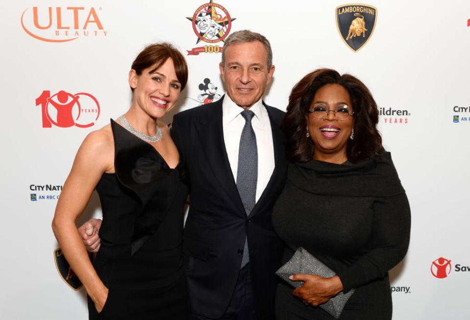 Jennifer Garner, Robert Iger and Oprah Winfrey attend Save the Children's Centennial Celebration: Once in a Lifetime at The Beverly Hilton Hotel on Oct. 2 in Beverly Hills, Calif. (Photo: Andrew Toth/Getty Images for Save The Children) 