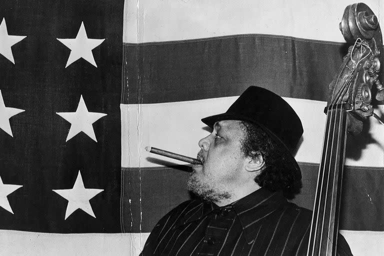 Mingus murió en México en 1979, a los 56 años