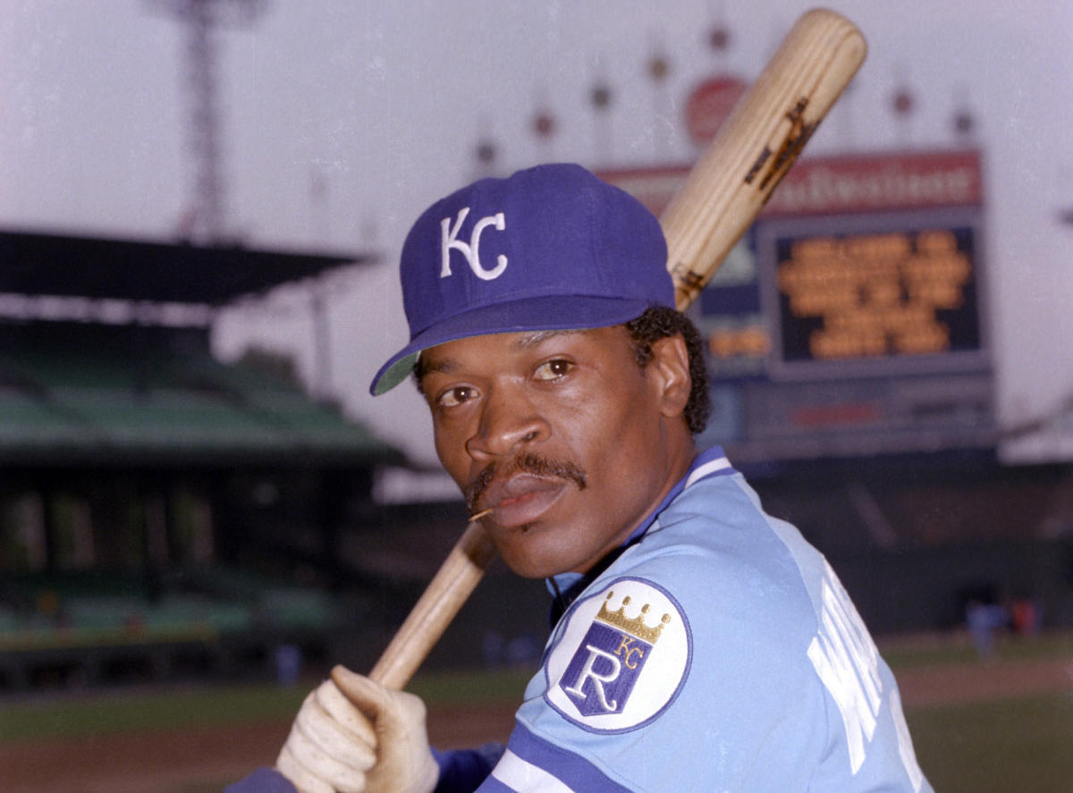 Longtime Royals infielder U.L. Washington dies at 70 after battle with  cancer - Yahoo Sports