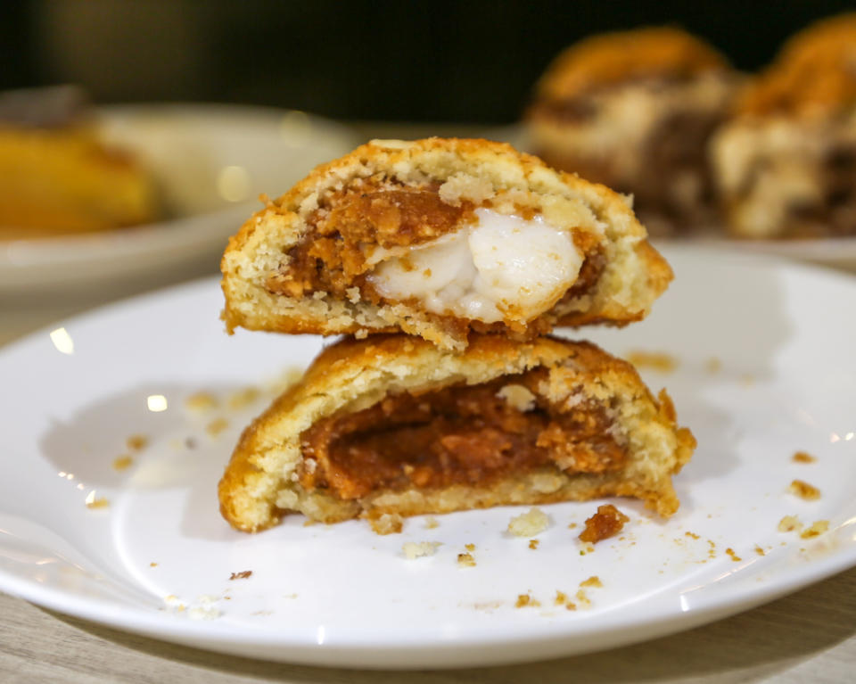 humble bakery - peanut mochi scone