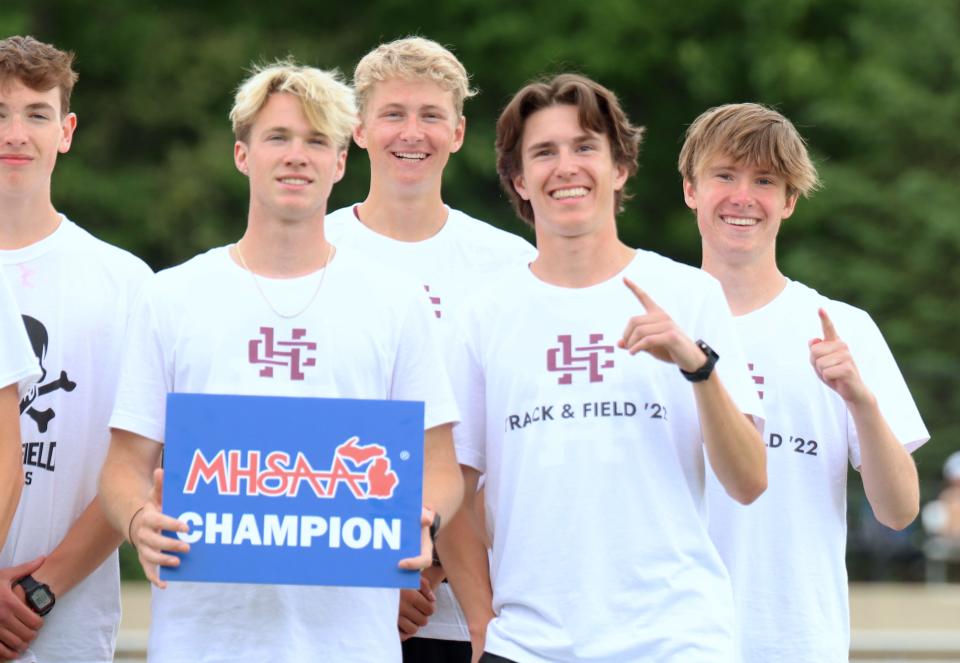 Holland Christian 3200 Relay team