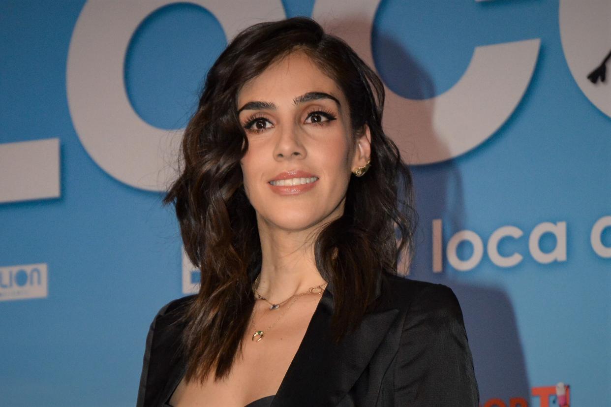 Sandra Echeverría durante una conferencia de prensa en febrero de 2020 en Ciudad de México. (Foto: Medios y Media/Getty Images).