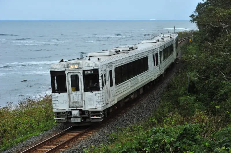 ▲東北美食餐廳列車TOHOKU EMOTION，雄獅推專屬包列行程。（圖／JR東日本）