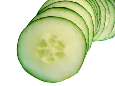 <div class="caption-credit"> Photo by: GJS</div><b>Applying cucumber juice:</b> You can also apply fresh cucumber juice directly on your scars and continue doing it on a daily basis. This is a very risk-free therapy for the removal of scars and keeps your skin healthy and clean. <br> <br> <i><b>Read Also -</b></i> <a rel="nofollow noopener" href="http://www.quickeasyfit.com/top-5-beauty-tips-to-regain-your-youthful-look/" target="_blank" data-ylk="slk:Top 5 Beauty Tips to Regain Your Youthful Look;elm:context_link;itc:0;sec:content-canvas" class="link "><b>Top 5 Beauty Tips to Regain Your Youthful Look</b></a>