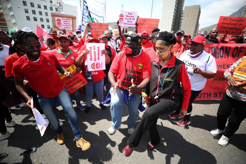 South Africa's biggest trade union group calls strike