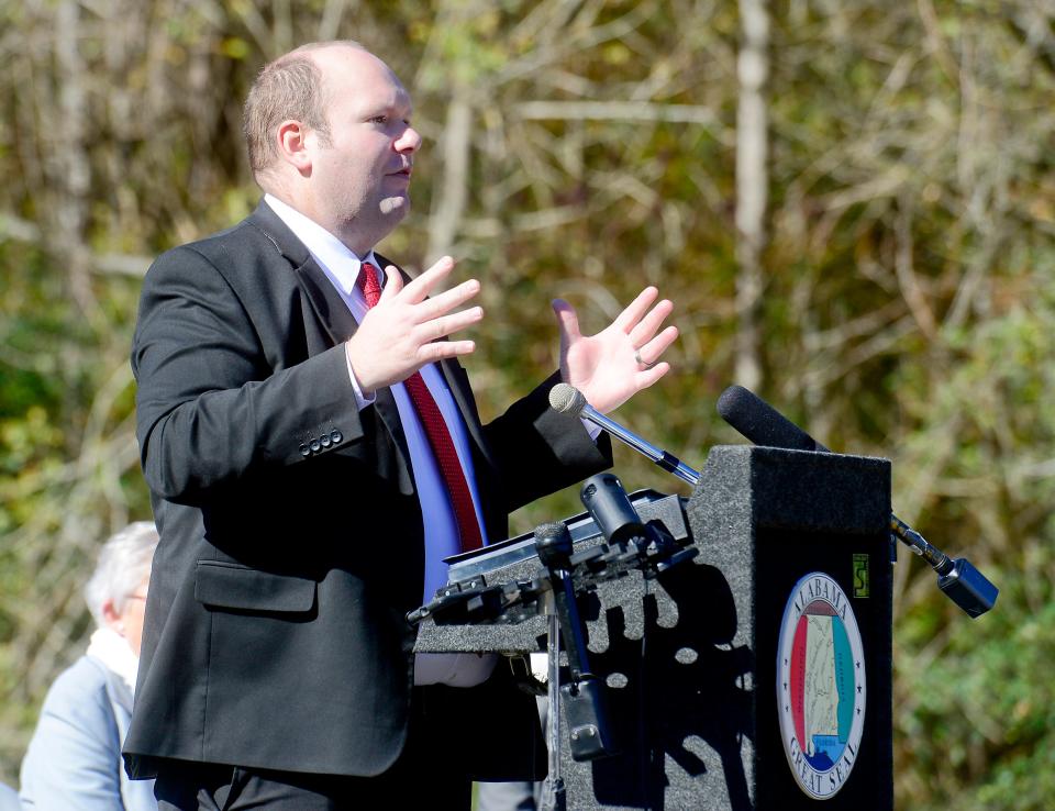 Sen. Andrew Jones, R-Centre.