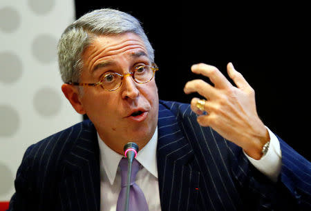 FILE PHOTO: Vivendi's Chief Executive Officer Arnaud de Puyfontaine gestures during 2018 Reuters Breakingviews Predictions event in Milan, Italy, January 31, 2018. REUTERS/Alessandro Garofalo/File Photo