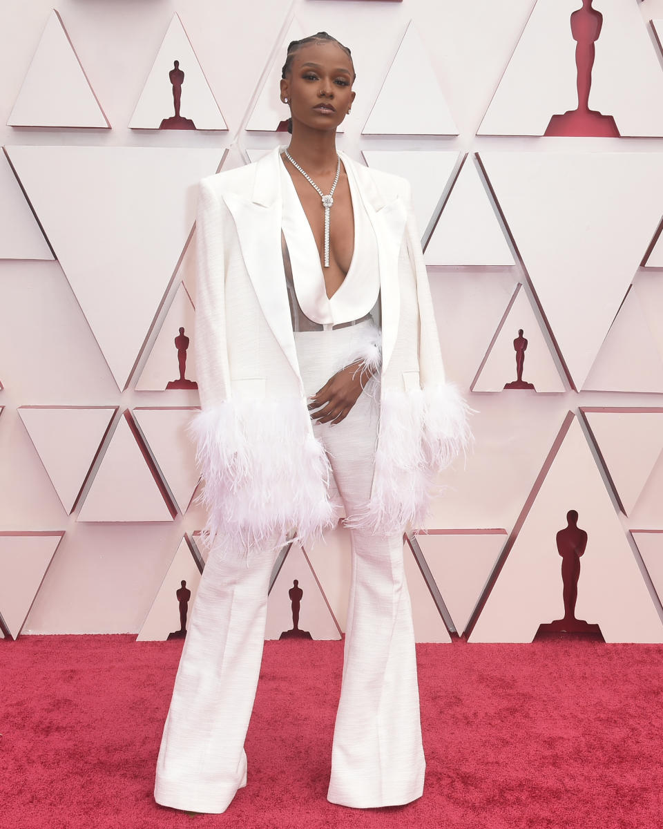 US singer and Grammy award winner Tiara Thomas stunned with her plunging suit. Photo: Getty